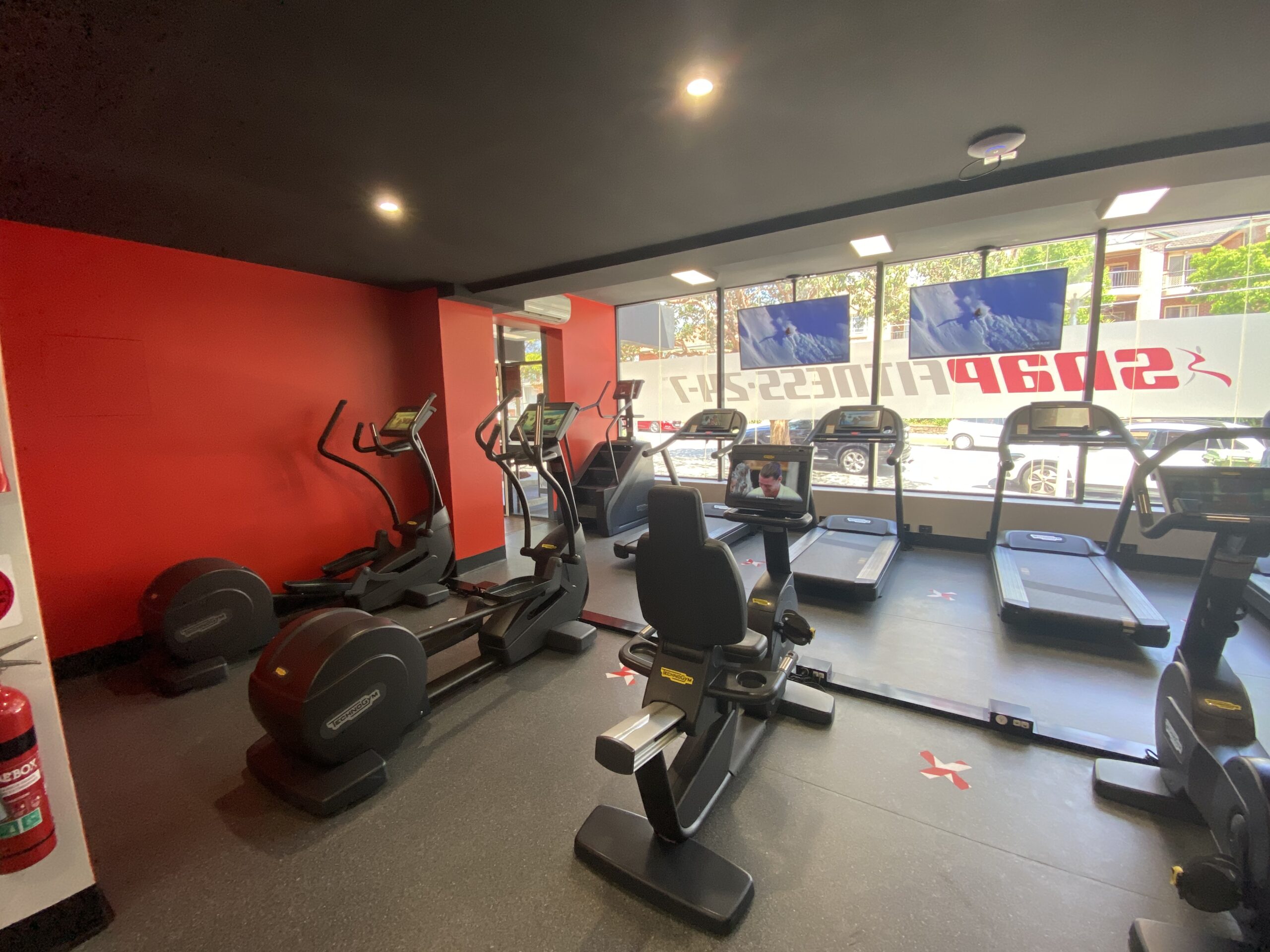 Commercial gym interior fit-out for Snap Fitness Concord West
