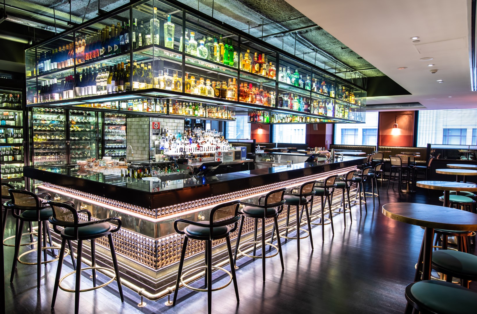 Retail interior fit-out for QT Bar & Grill by ABACORP commercial fit-out company