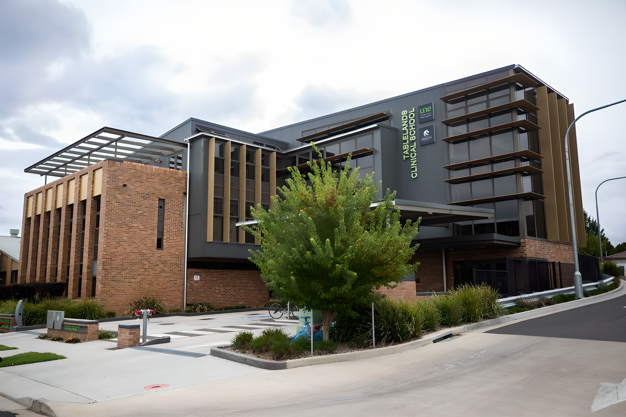University of New England education project by ABACORP, a commercial construction company Sydney providing building refurbishment and fit-out construction.
